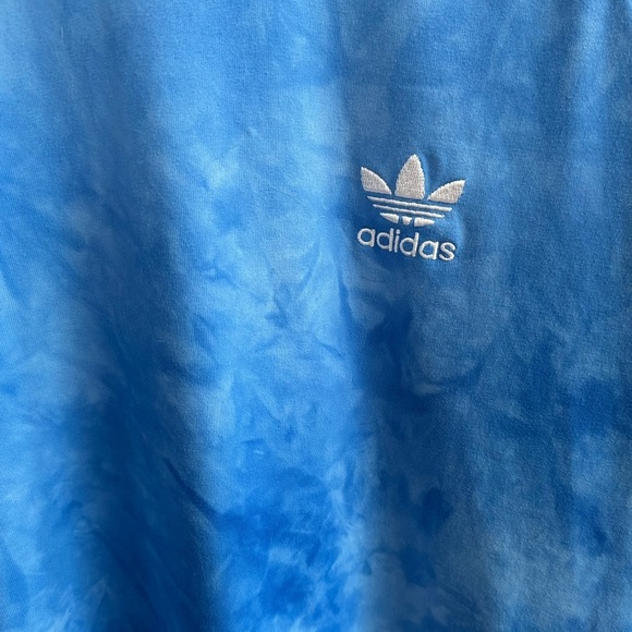 Adidas X Pharrell Williams “Hu Holi” Blue Tie Dye Shirt Large EUC! - Picture 5 of 9